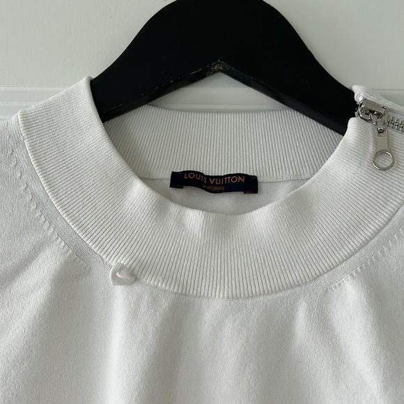 Louis Vuitton Sweater - Picture 3 of 9